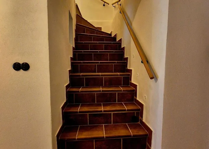 Lägenhet Aron Stinna